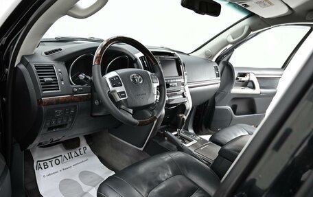 Toyota Land Cruiser 200, 2015 год, 3 775 000 рублей, 5 фотография