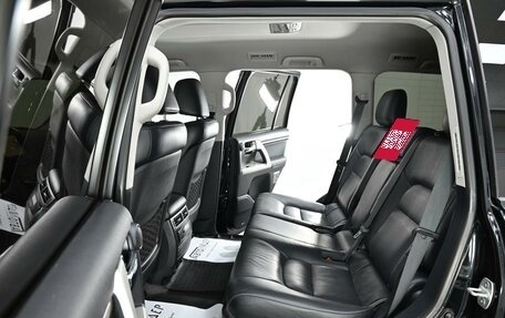 Toyota Land Cruiser 200, 2015 год, 3 775 000 рублей, 16 фотография