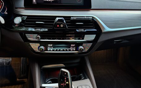 BMW 5 серия, 2020 год, 4 850 000 рублей, 11 фотография