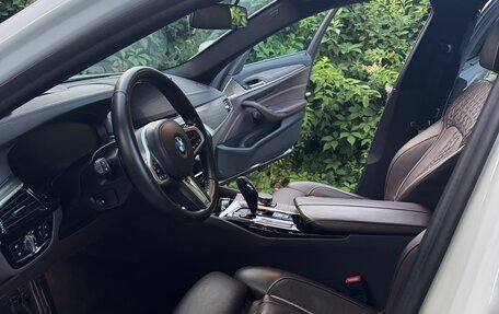 BMW 5 серия, 2020 год, 4 850 000 рублей, 13 фотография
