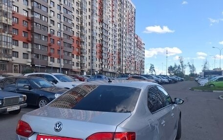 Volkswagen Jetta VI, 2013 год, 970 000 рублей, 13 фотография