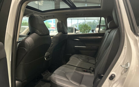 Toyota Highlander, 2025 год, 4 955 000 рублей, 12 фотография