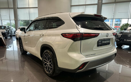 Toyota Highlander, 2025 год, 4 955 000 рублей, 7 фотография