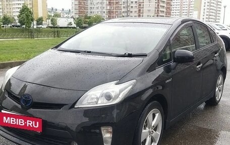 Toyota Prius, 2012 год, 3 фотография