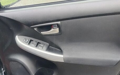 Toyota Prius, 2012 год, 19 фотография