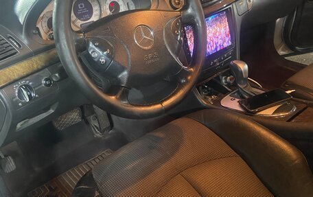 Mercedes-Benz E-Класс, 2004 год, 900 000 рублей, 9 фотография
