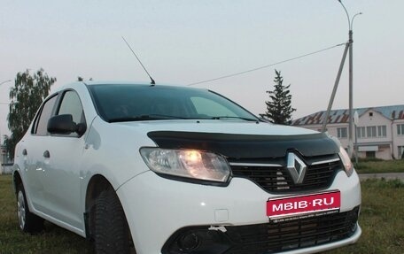 Renault Logan II, 2014 год, 390 000 рублей, 1 фотография