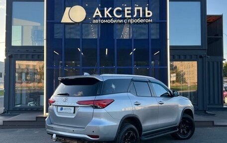 Toyota Fortuner II, 2020 год, 2 999 000 рублей, 5 фотография
