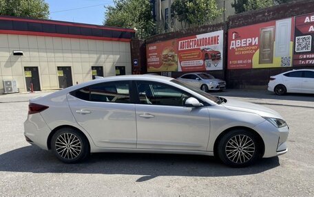 Hyundai Avante, 2018 год, 1 180 000 рублей, 6 фотография