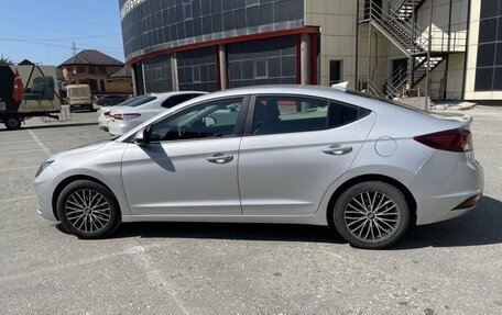 Hyundai Avante, 2018 год, 1 180 000 рублей, 3 фотография