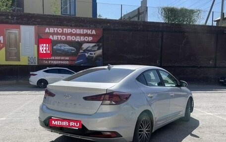 Hyundai Avante, 2018 год, 1 180 000 рублей, 5 фотография