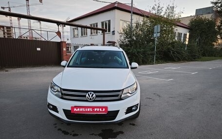 Volkswagen Tiguan I, 2015 год, 1 850 000 рублей, 2 фотография