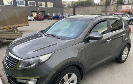 KIA Sportage III, 2010 год, 930 000 рублей, 2 фотография