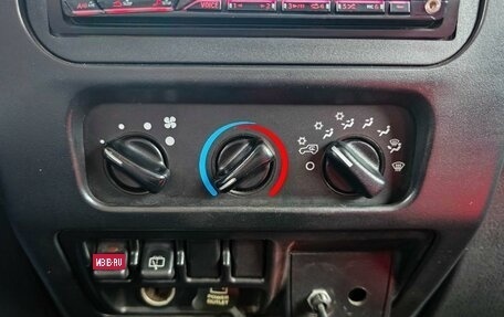 Jeep Wrangler, 2006 год, 1 595 000 рублей, 25 фотография