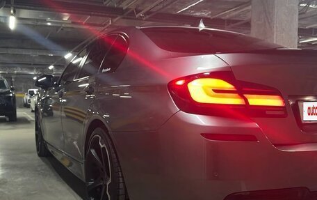 BMW 5 серия, 2011 год, 1 950 000 рублей, 6 фотография
