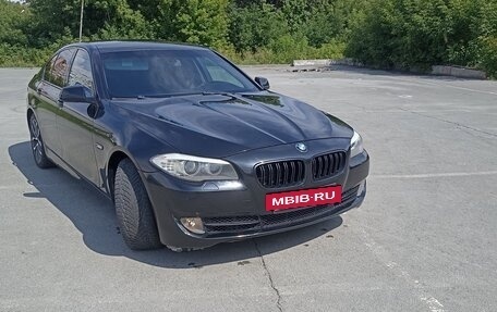 BMW 5 серия, 2012 год, 1 550 000 рублей, 3 фотография
