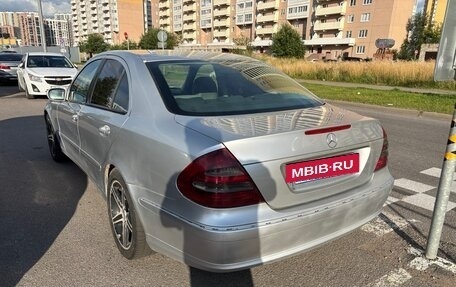 Mercedes-Benz E-Класс, 2002 год, 550 000 рублей, 2 фотография
