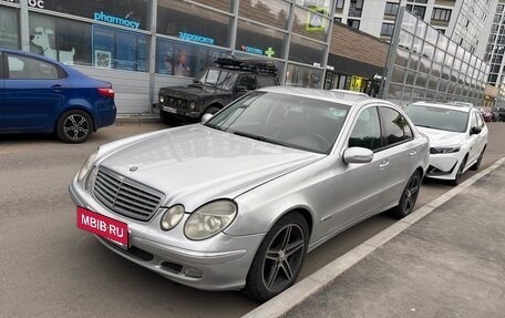Mercedes-Benz E-Класс, 2002 год, 550 000 рублей, 3 фотография