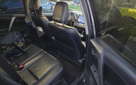 Toyota RAV4, 2013 год, 1 620 000 рублей, 6 фотография