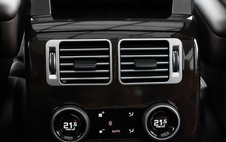 Land Rover Range Rover IV рестайлинг, 2018 год, 7 990 000 рублей, 18 фотография