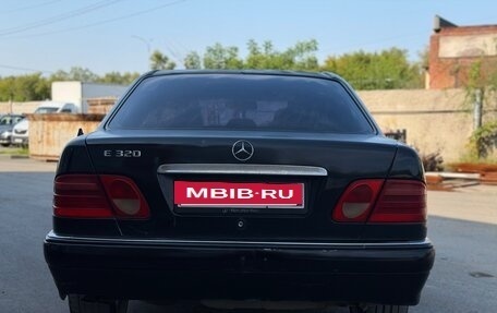 Mercedes-Benz E-Класс, 1996 год, 299 000 рублей, 13 фотография
