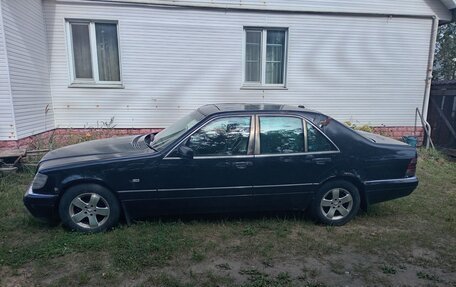 Mercedes-Benz S-Класс, 1998 год, 350 000 рублей, 2 фотография