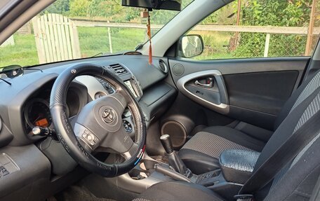 Toyota RAV4, 2006 год, 1 200 000 рублей, 5 фотография