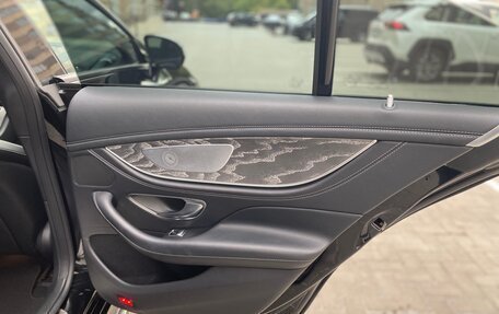 Mercedes-Benz CLS, 2019 год, 4 900 000 рублей, 24 фотография
