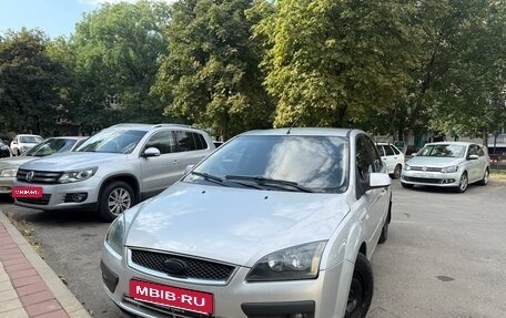 Ford Focus II рестайлинг, 2005 год, 440 000 рублей, 1 фотография