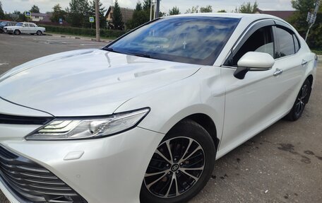 Toyota Camry, 2019 год, 2 450 000 рублей, 2 фотография