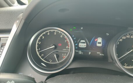 Toyota Camry, 2019 год, 2 450 000 рублей, 11 фотография