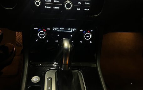 Volkswagen Touareg III, 2016 год, 3 300 000 рублей, 9 фотография