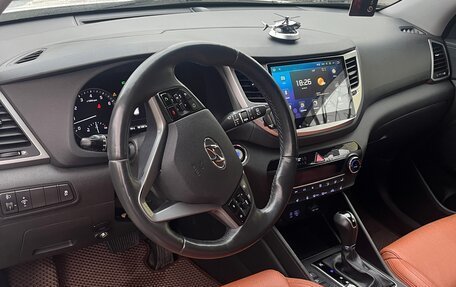 Hyundai Tucson III, 2018 год, 1 680 000 рублей, 9 фотография