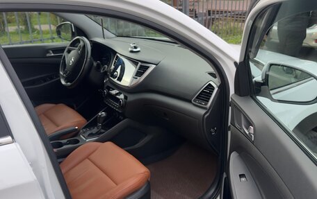 Hyundai Tucson III, 2018 год, 1 680 000 рублей, 11 фотография