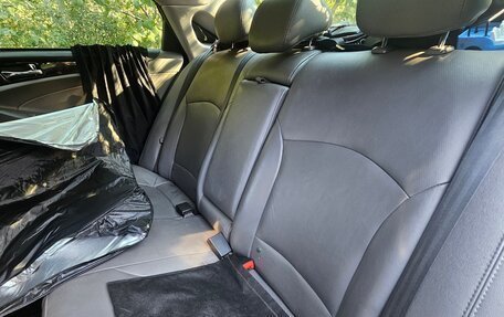 Hyundai Sonata VI, 2012 год, 1 300 000 рублей, 9 фотография
