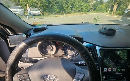 Hyundai Sonata VI, 2012 год, 1 300 000 рублей, 5 фотография