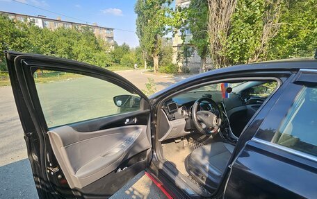 Hyundai Sonata VI, 2012 год, 1 300 000 рублей, 12 фотография