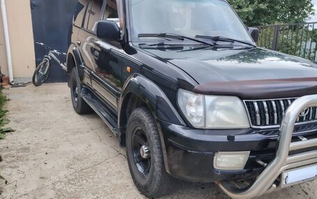 Toyota Land Cruiser Prado 90 рестайлинг, 2001 год, 1 000 000 рублей, 4 фотография