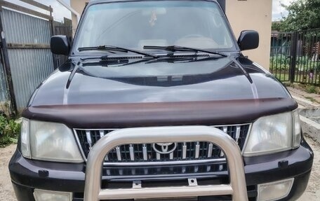 Toyota Land Cruiser Prado 90 рестайлинг, 2001 год, 1 000 000 рублей, 3 фотография