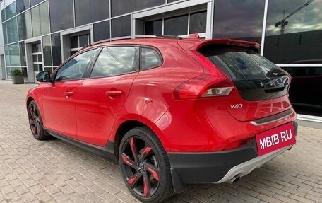 Volvo V40 II рестайлинг, 2017 год, 2 300 000 рублей, 6 фотография