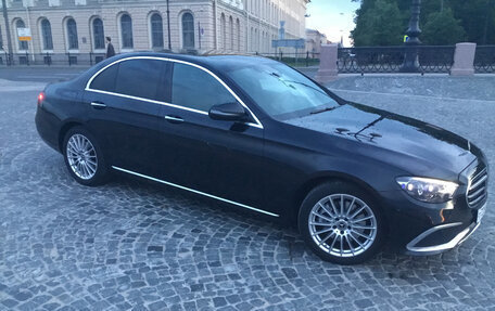 Mercedes-Benz E-Класс, 2021 год, 4 700 000 рублей, 5 фотография