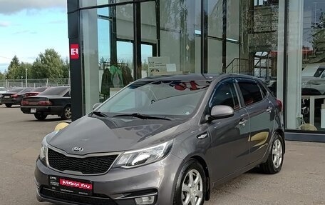 KIA Rio III рестайлинг, 2017 год, 990 000 рублей, 1 фотография