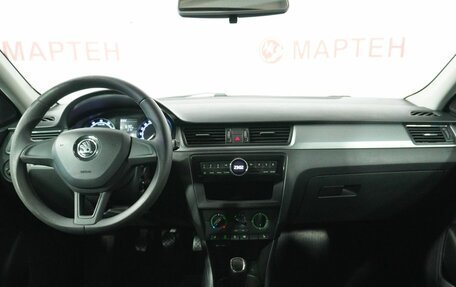 Skoda Rapid I, 2018 год, 998 000 рублей, 15 фотография