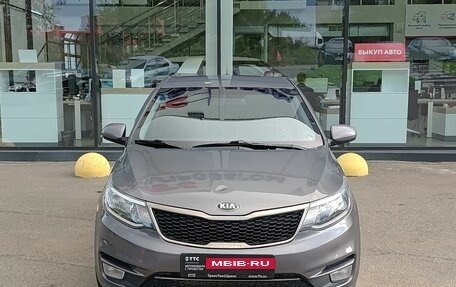 KIA Rio III рестайлинг, 2017 год, 990 000 рублей, 2 фотография