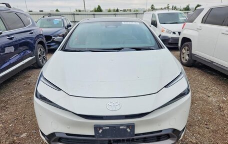 Toyota Prius IV XW50, 2024 год, 2 500 000 рублей, 5 фотография