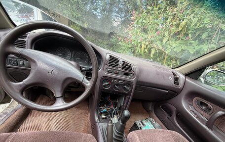 Mitsubishi Galant VIII, 1994 год, 115 000 рублей, 11 фотография