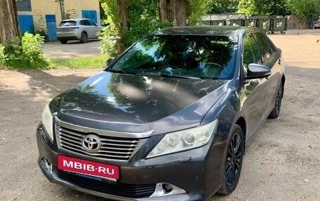 Toyota Camry, 2012 год, 1 550 000 рублей, 11 фотография