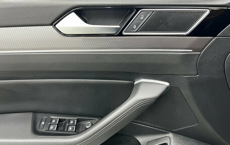 Volkswagen Passat B8 рестайлинг, 2018 год, 2 730 000 рублей, 10 фотография