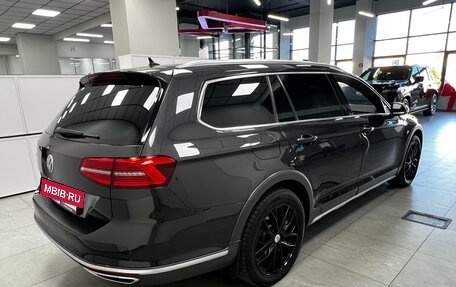 Volkswagen Passat B8 рестайлинг, 2018 год, 2 730 000 рублей, 6 фотография