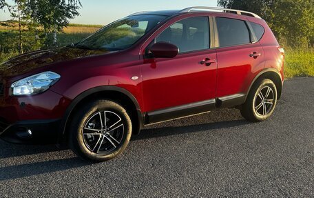 Nissan Qashqai, 2011 год, 1 050 000 рублей, 1 фотография